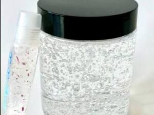 THICK AND SILKY VERSAGEL